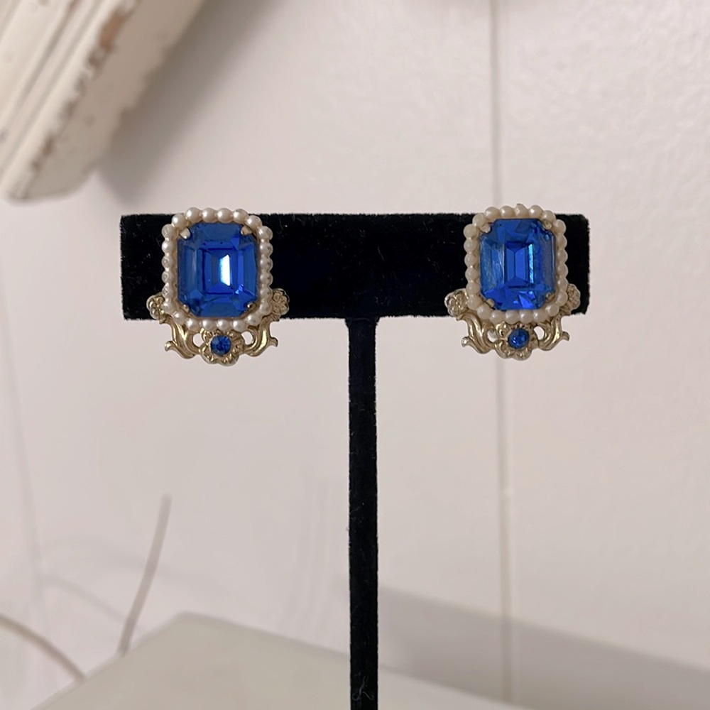 Vintage CORO Rhinestone Earrings